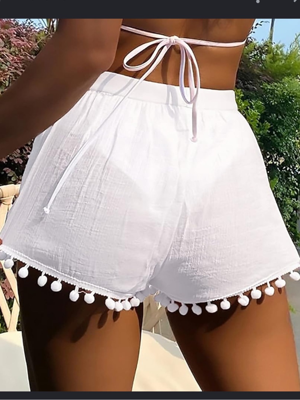 BCX White Pom-Pom Trim High-Waist Women’s Shorts